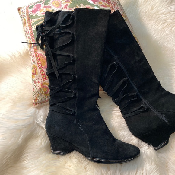 Sofft Suede Leather Knee High Heeled lace up Boot Wide Comfy Winter ❄️🖤 - Picture 2 of 14